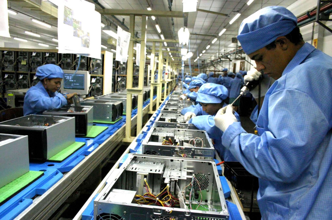 São Exemplos Da Indústria De Bens De Consumo
